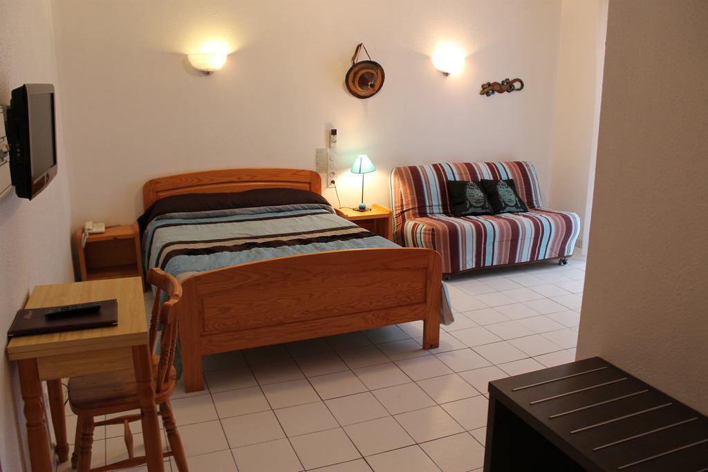Hotel De La Pomme De Pin Vieux-Boucau-les-Bains Habitación foto